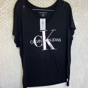 Calvin Klein T-Shirt